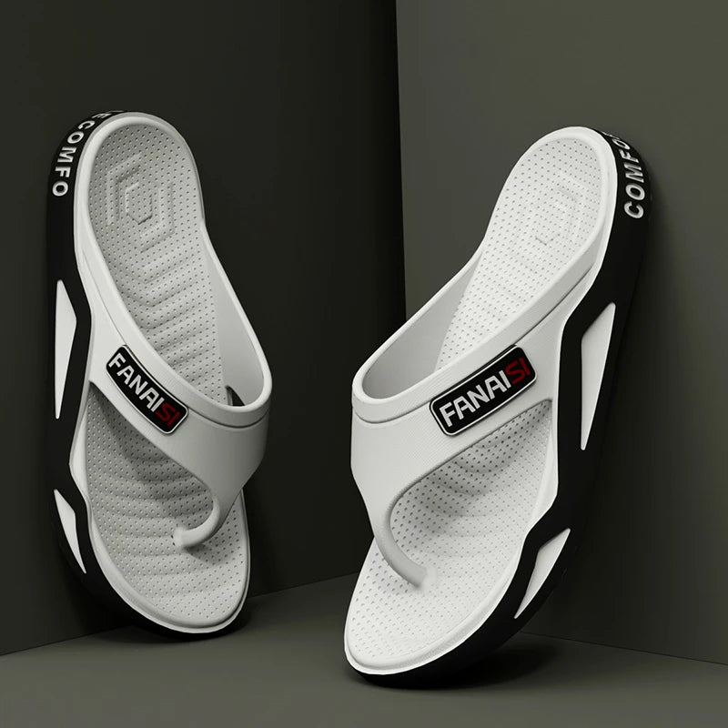 Casual comfortable men's slippers